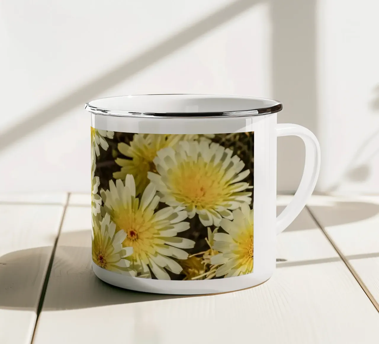 Yellow Smooth Desertdandelion tazza in smalto da stunningphotos