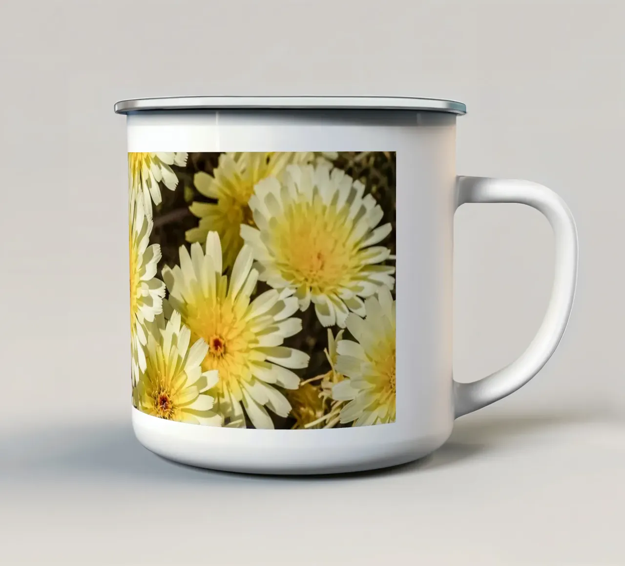 Yellow Smooth Desertdandelion tazza in smalto da stunningphotos