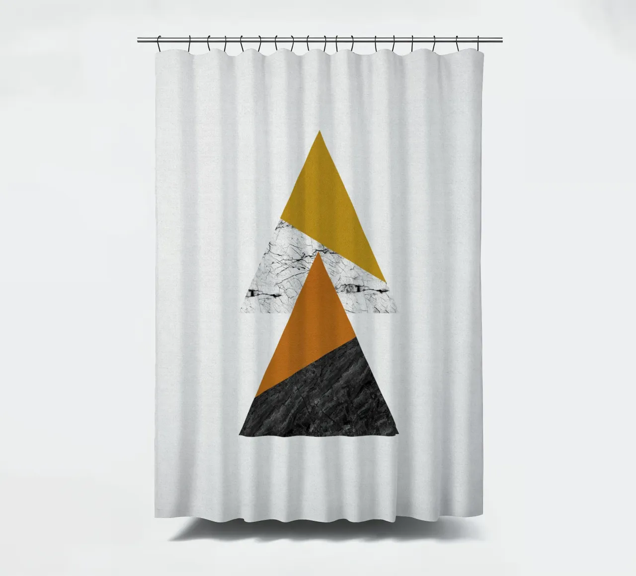 Triángulos geométricos cortina de baño de Orara Studio