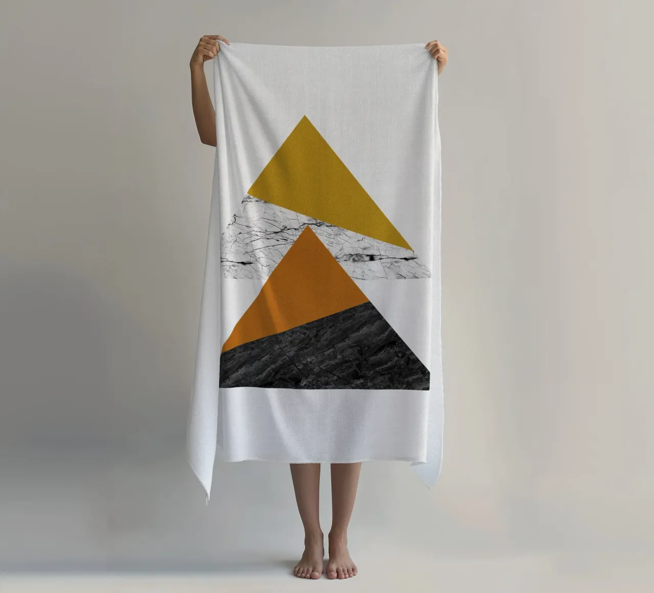 Triangoli geometrici telo mare da Orara Studio