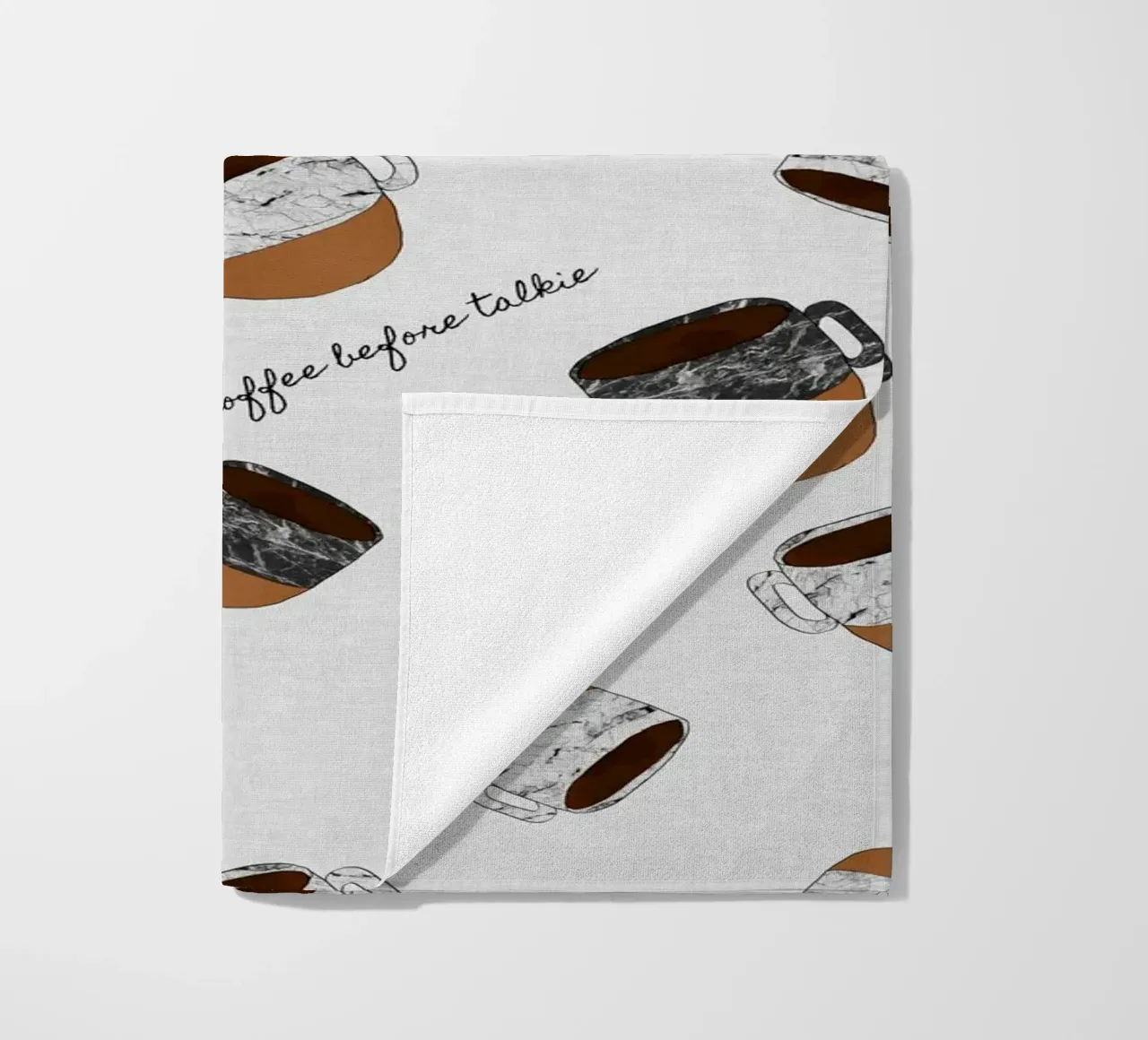 Caffè prima di parlare telo mare da Orara Studio