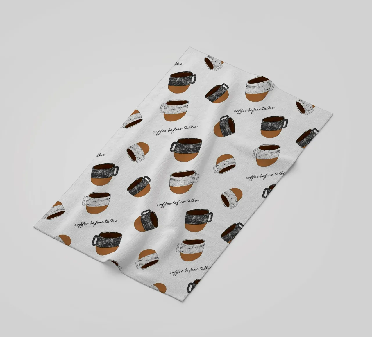 Caffè prima di parlare telo mare da Orara Studio