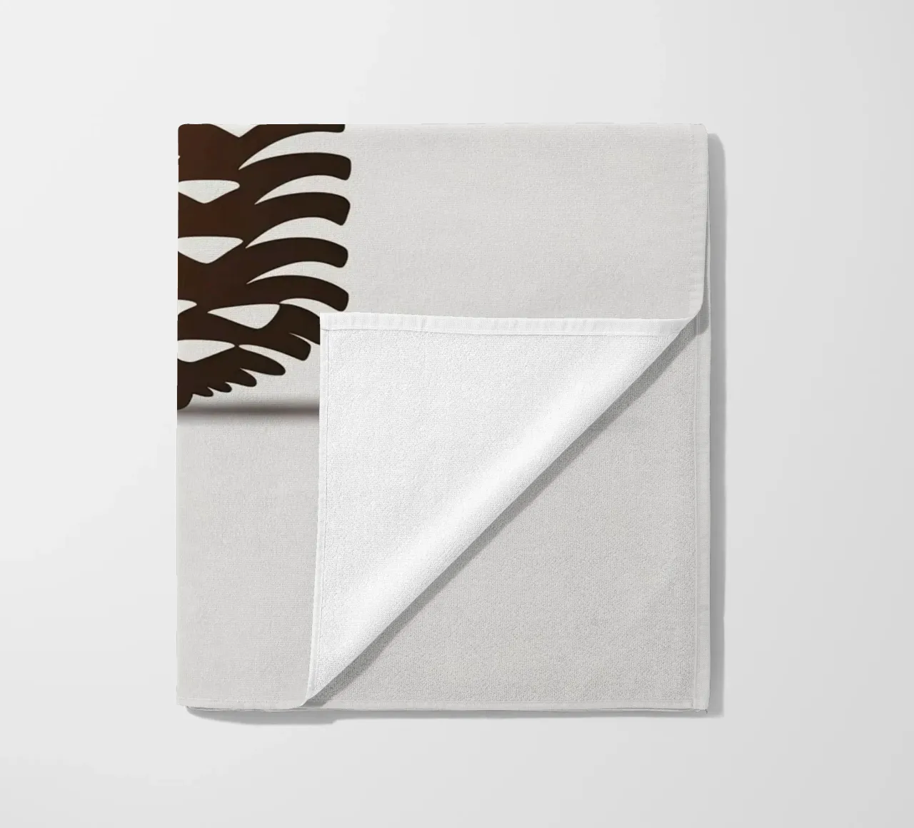 dennenappel strandhanddoek van botanical shop