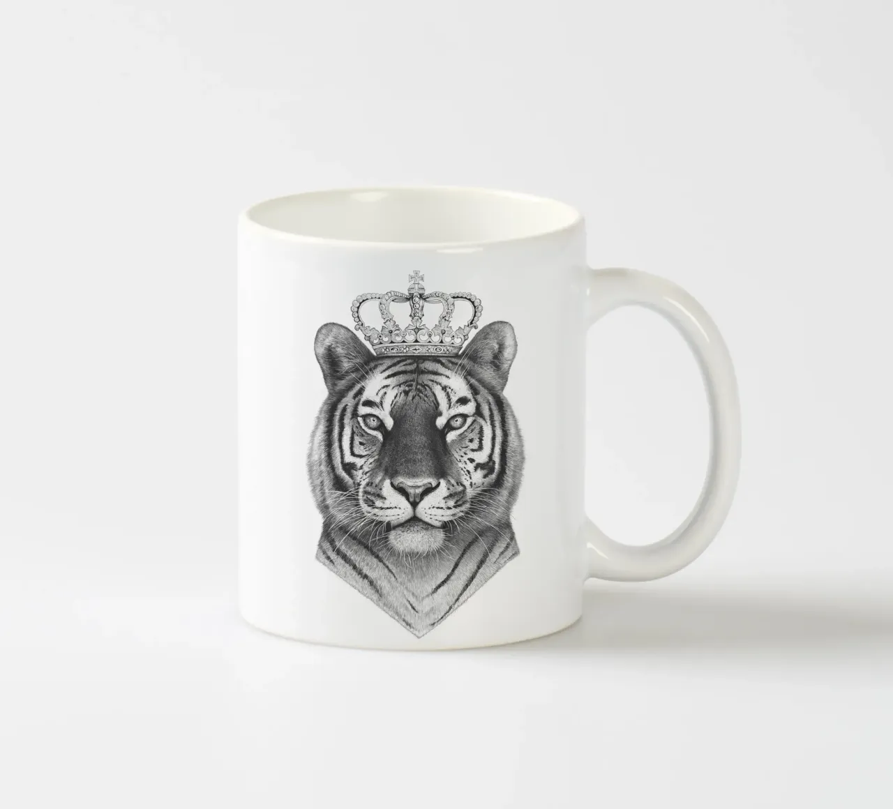 Il Re Tigre tazza in ceramica da valeriyakorenkova