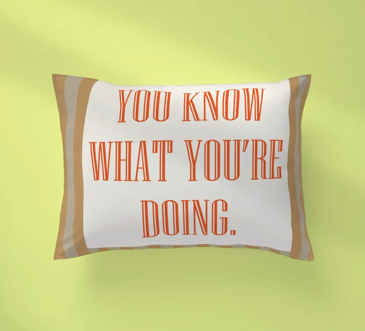 bere un po' di caffè cuscino da Mutiaram