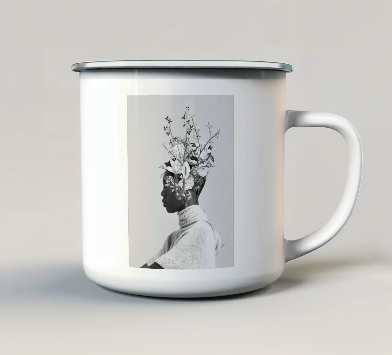 Bloom in White tazza in smalto da Frank Moth