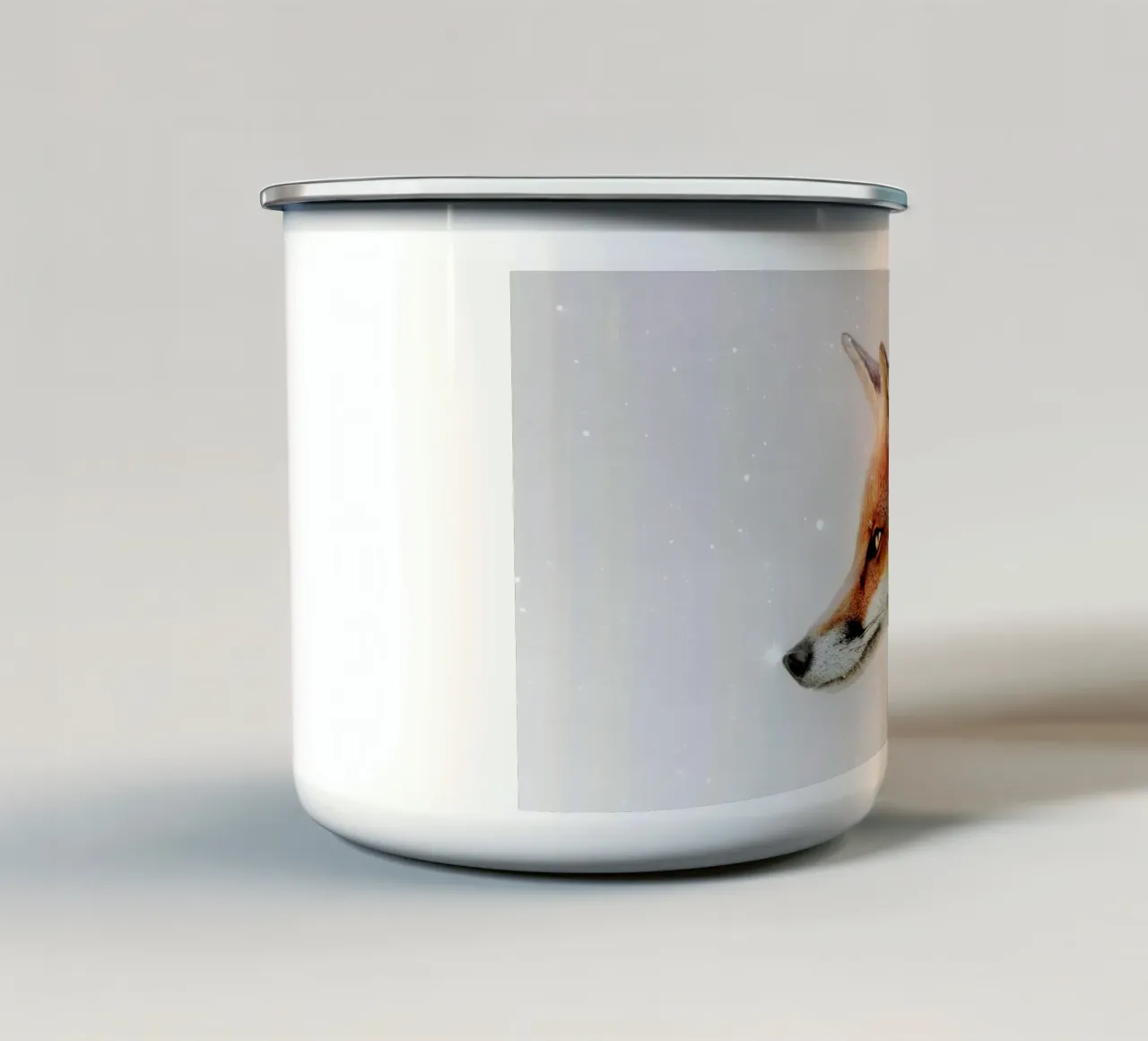 Volpe invernale innevata tazza in smalto da Winter Whispers