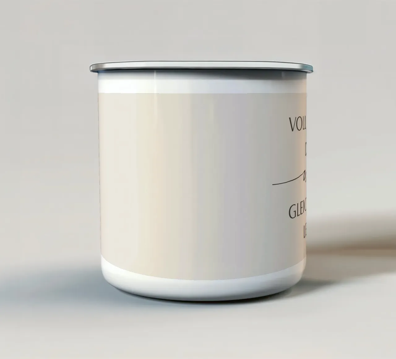 Vivere allo stesso tempo - Dire tazza in smalto da Roseberry Design