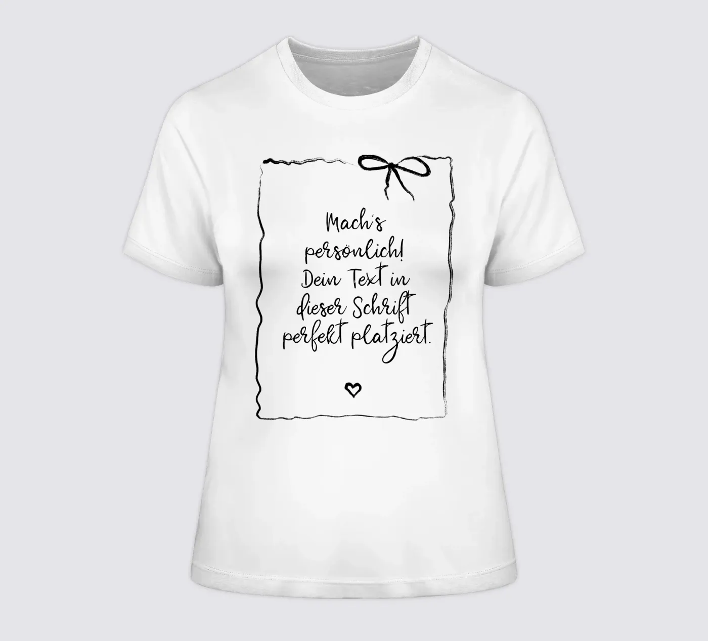 Testo dei desideri - bianco e nero - con cornice, fiocco e cuore t-shirt da donna da Petra Lang - Floral Art