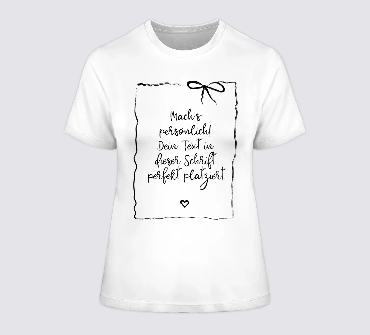 Testo dei desideri - bianco e nero - con cornice, fiocco e cuore t-shirt da donna da Petra Lang - Floral Art