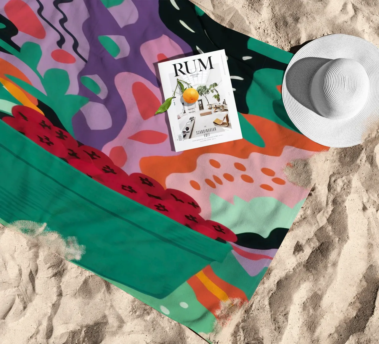 Patch di fragole astratte telo mare da Solace Light