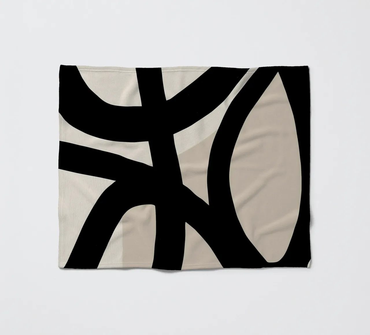 Collisione | Geometria gestuale in bianco e nero coperta in pile da Autofocus