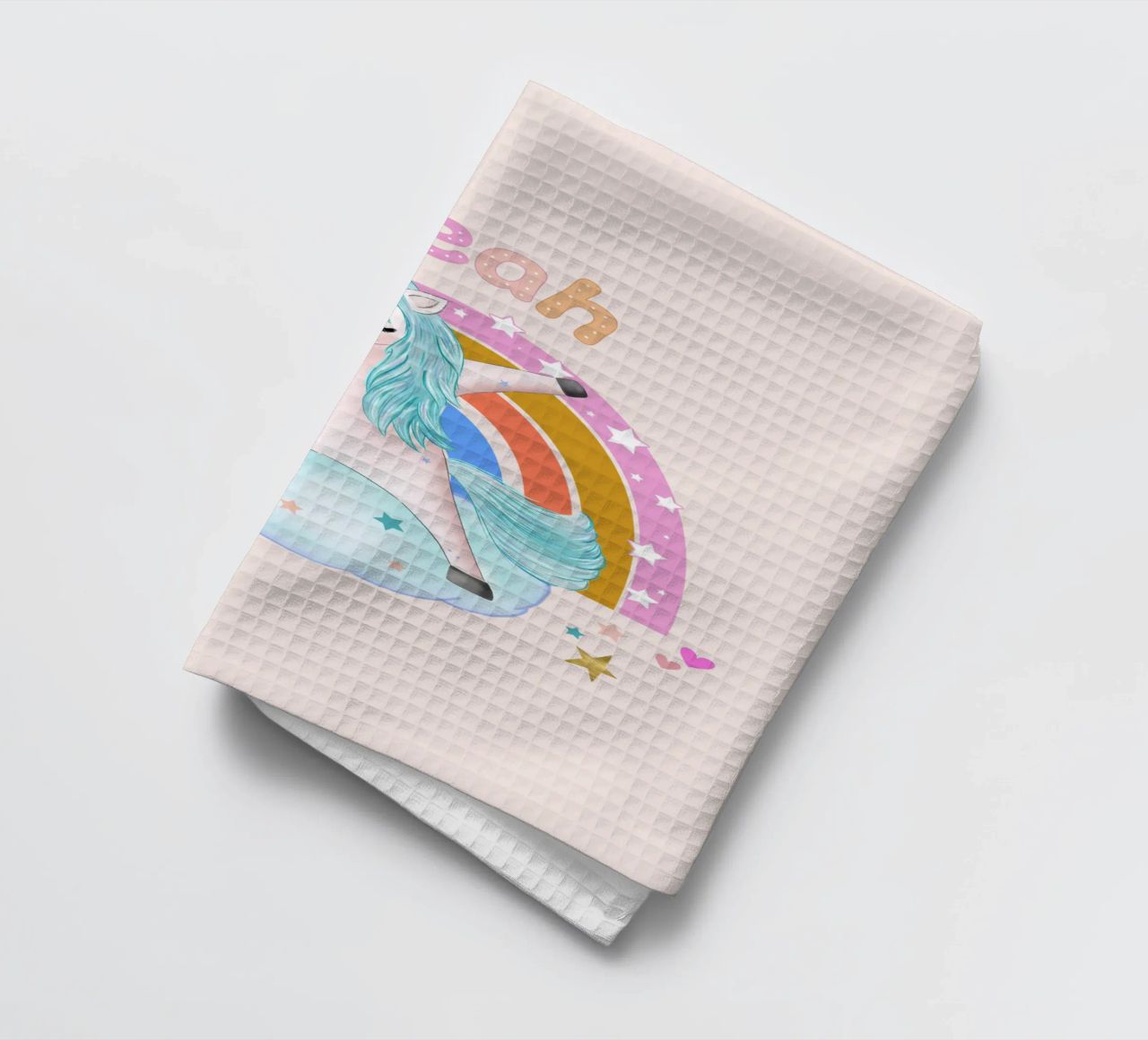 Oui, cette licorne danse et se réjouit. Personnalise-la torchon de CalliLetters