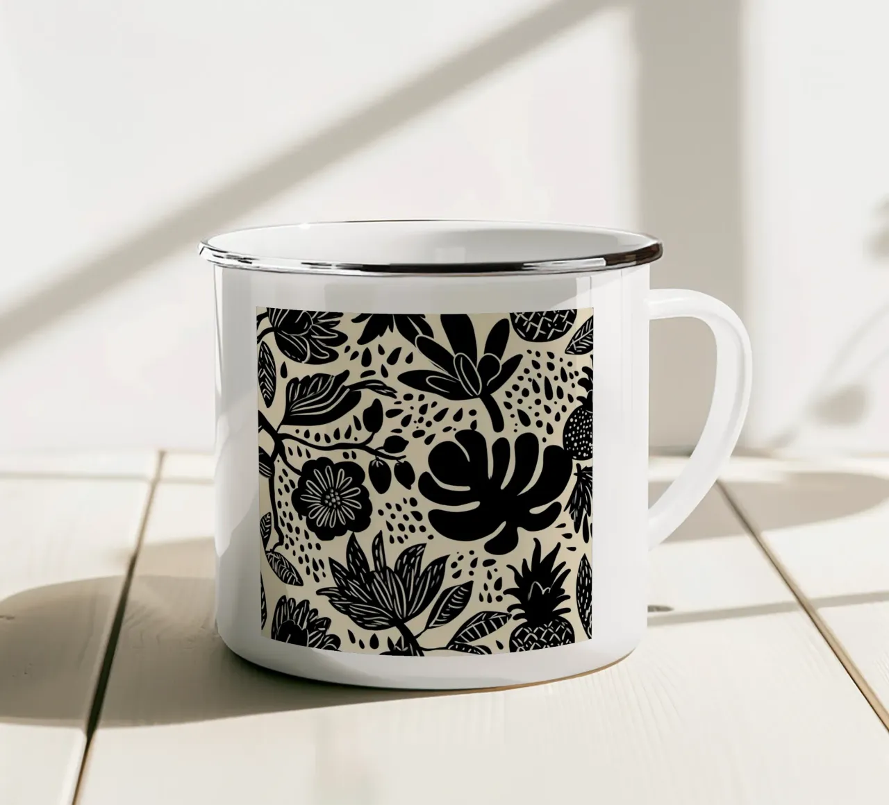 Modello di giungla tropicale boho in bianco e nero tazza in smalto da Autofocus