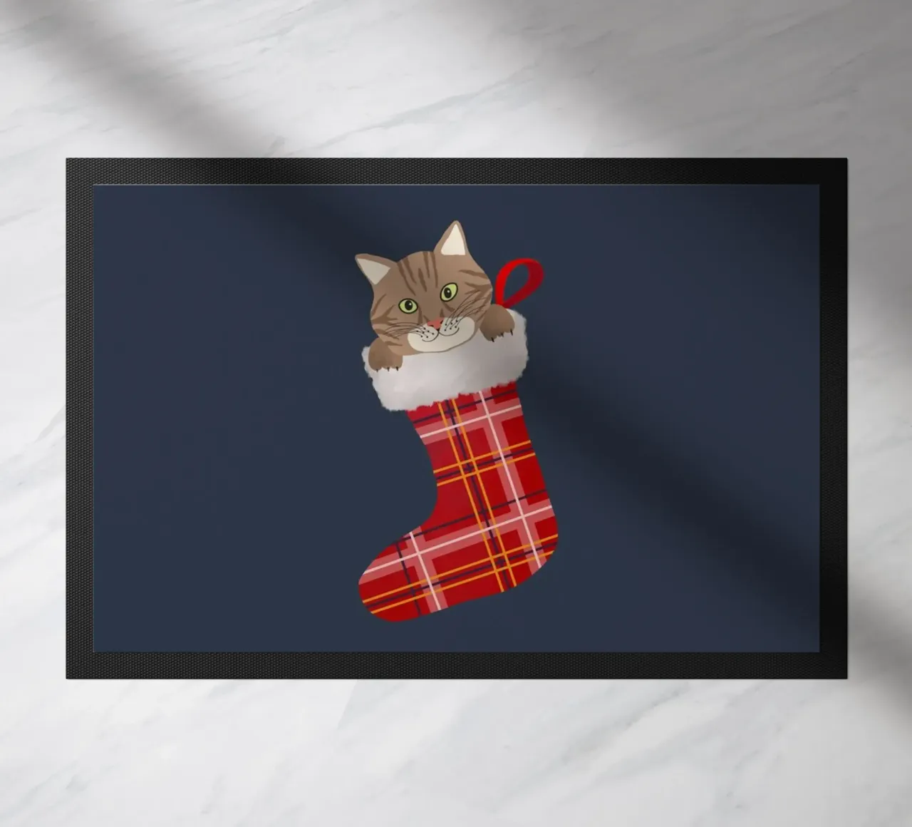 Gatto in una calza di Natale zerbino da Winter Whispers