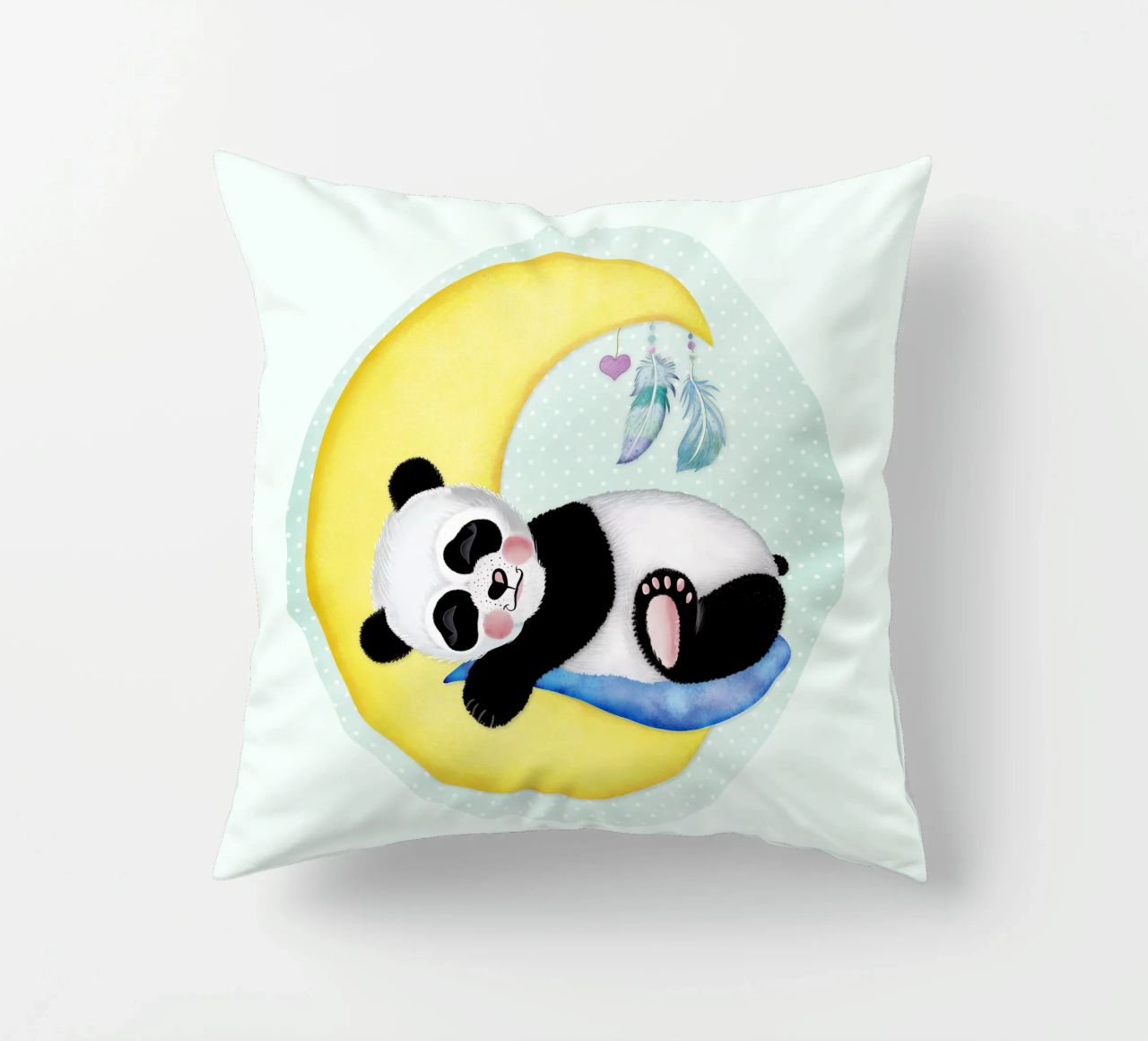 Il piccolo è arrivato. Congratulazioni dal piccolo panda. cuscino da CalliLetters