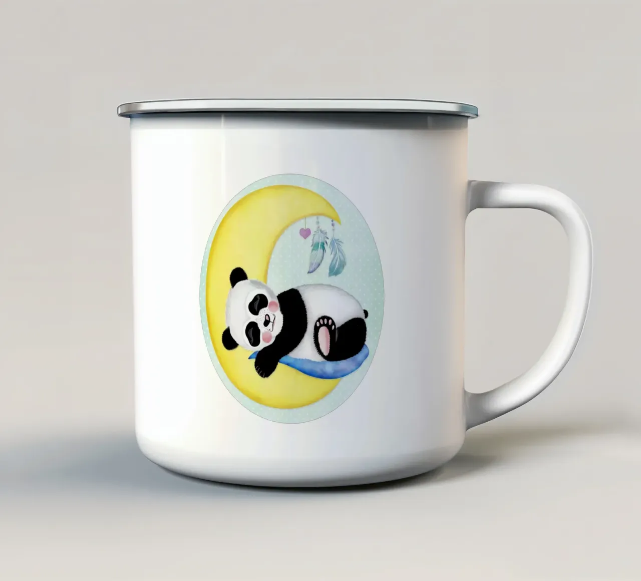 Il piccolo è arrivato. Congratulazioni dal piccolo panda. tazza in smalto da CalliLetters