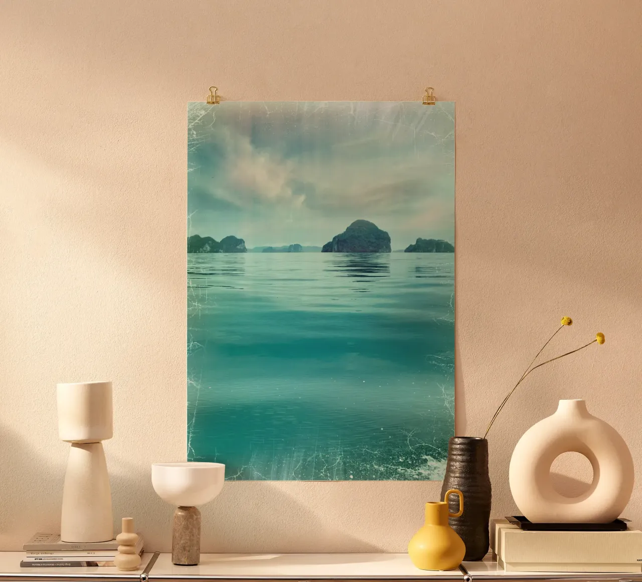 Isole da sogno dall'acqua poster con telaio in plastica da Eva Nev Photography