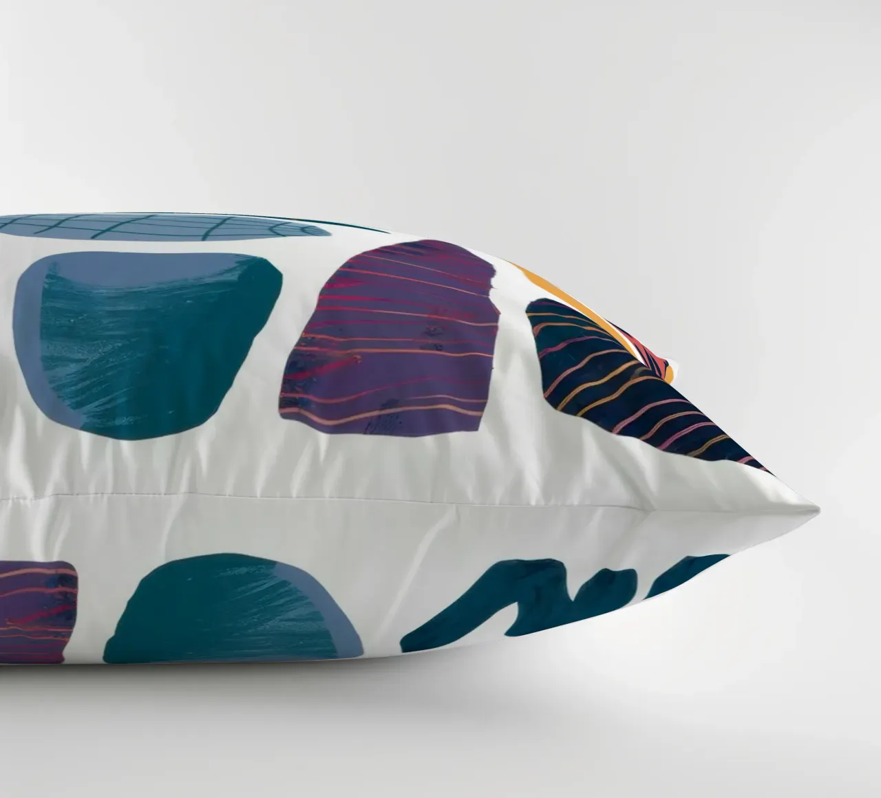 Assemblaggio di forme moderniste cuscino da Sky Velour