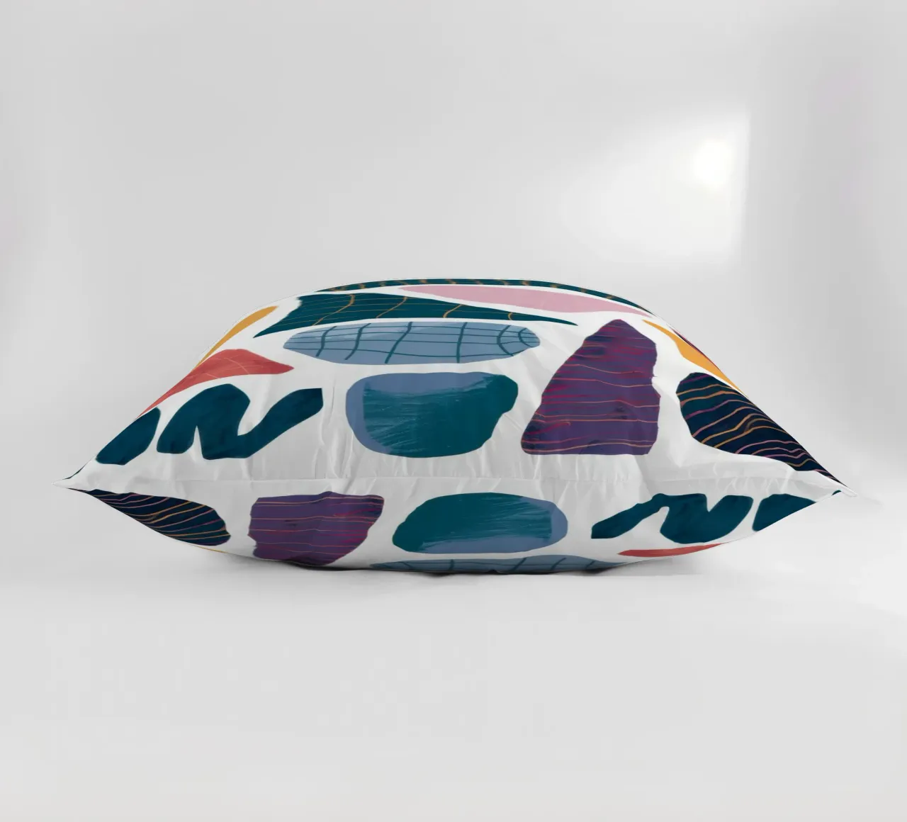 Assemblaggio di forme moderniste cuscino da Sky Velour