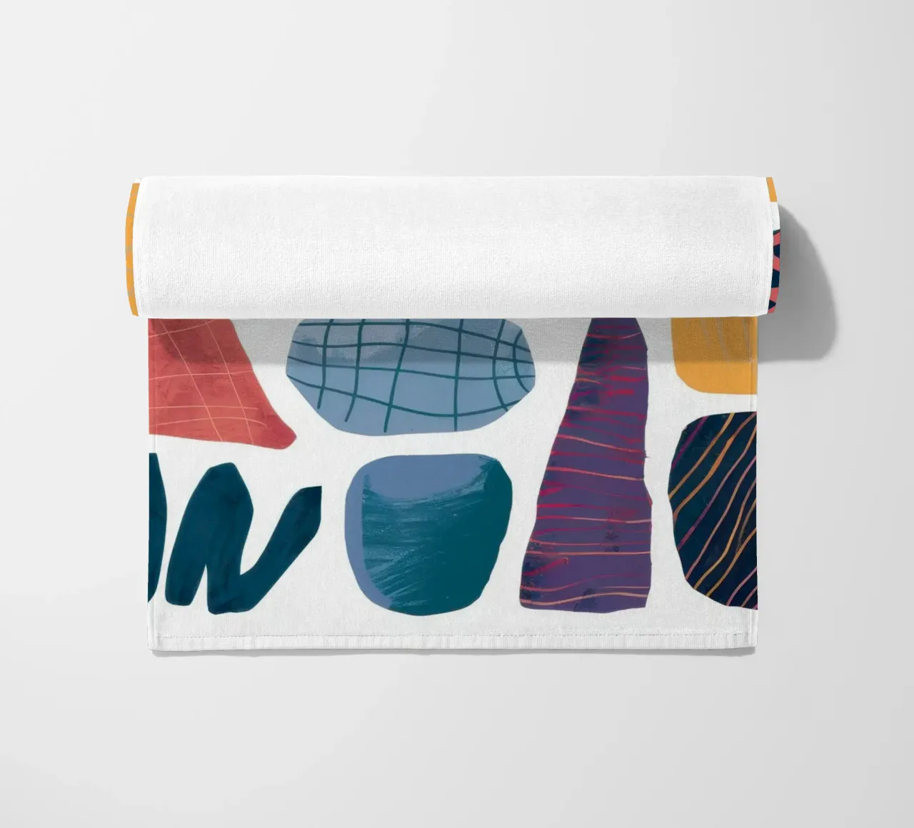 Assemblaggio di forme moderniste telo mare da Sky Velour