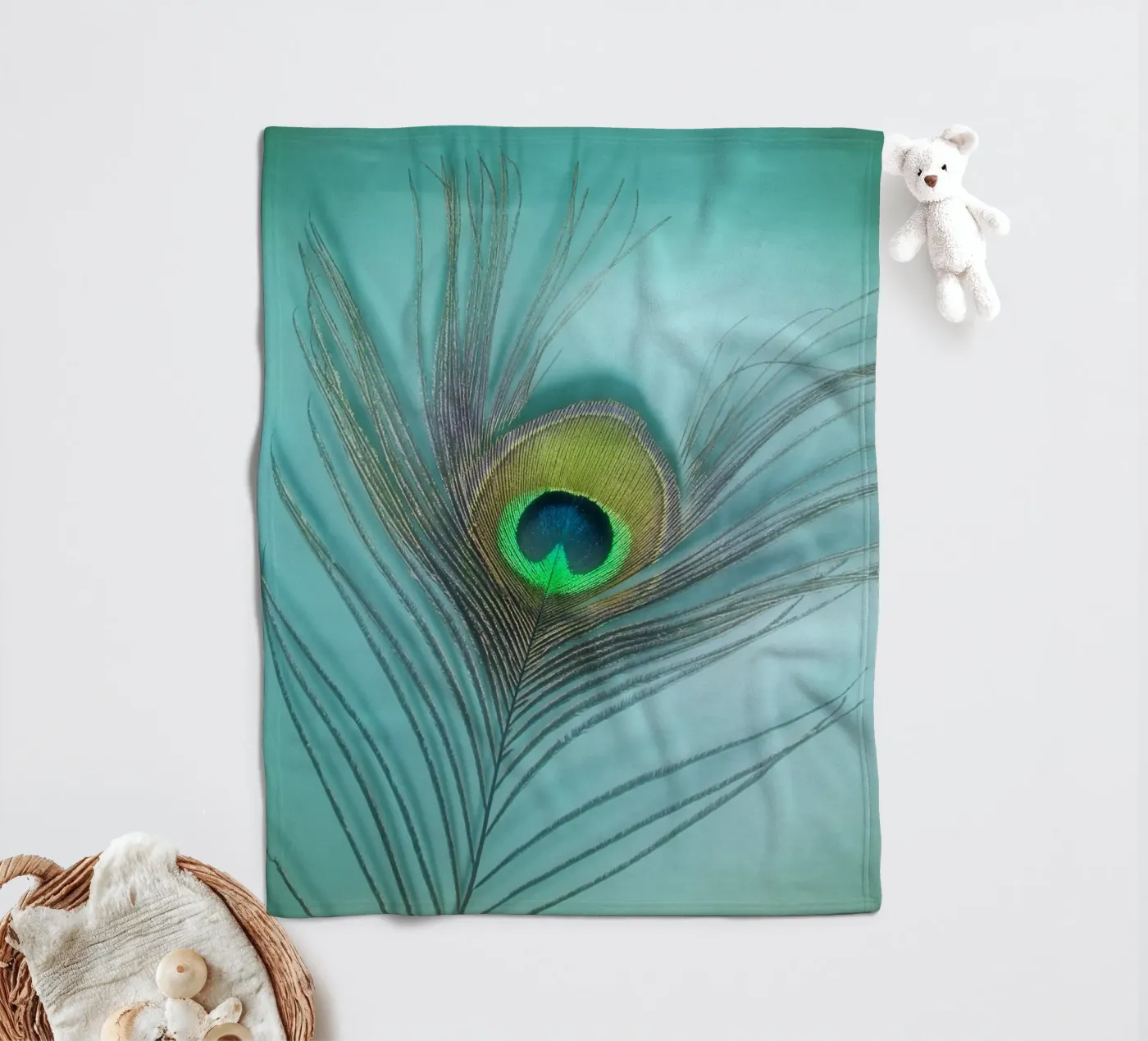 Pfau Fleecedecke von Eva Nev Photography