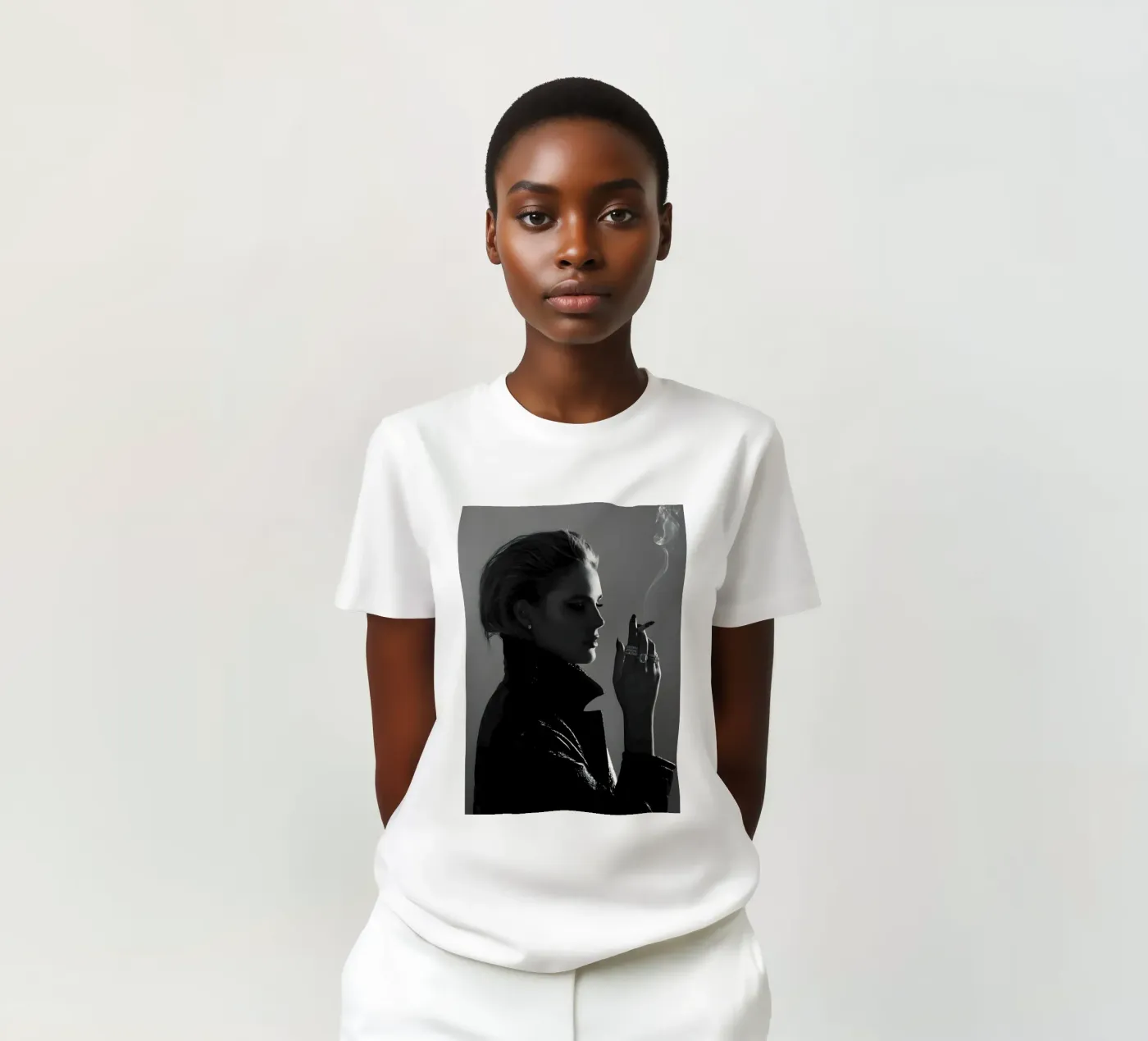 Fumo e profilo t-shirt da Galery Vintage