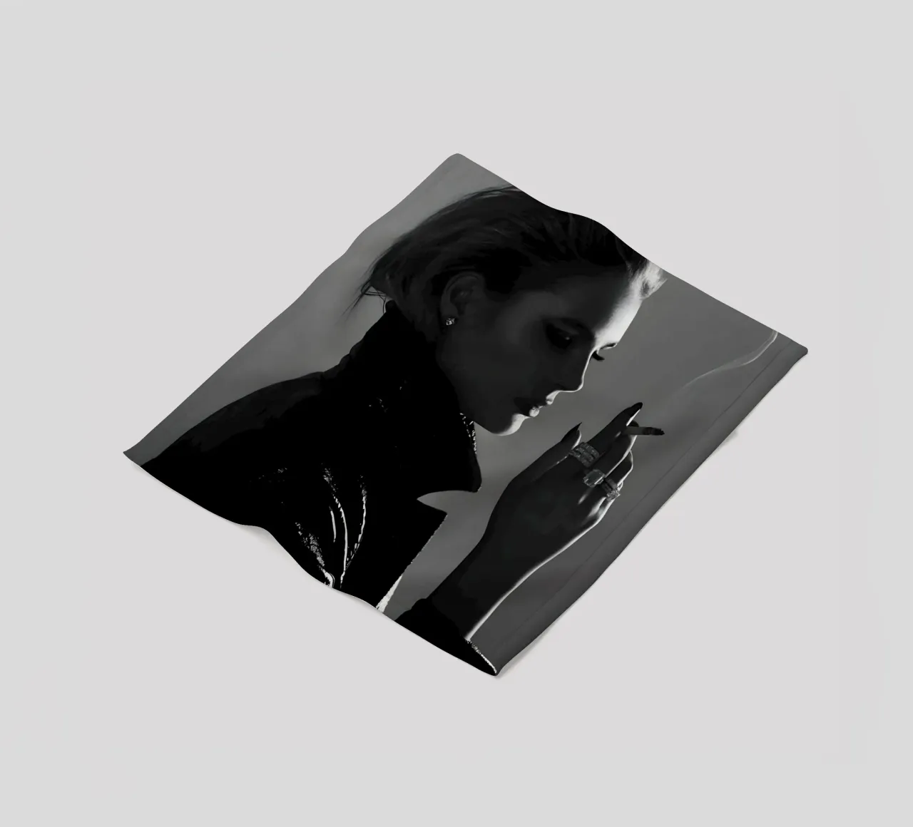 Fumo e profilo coperta in pile da Galery Vintage