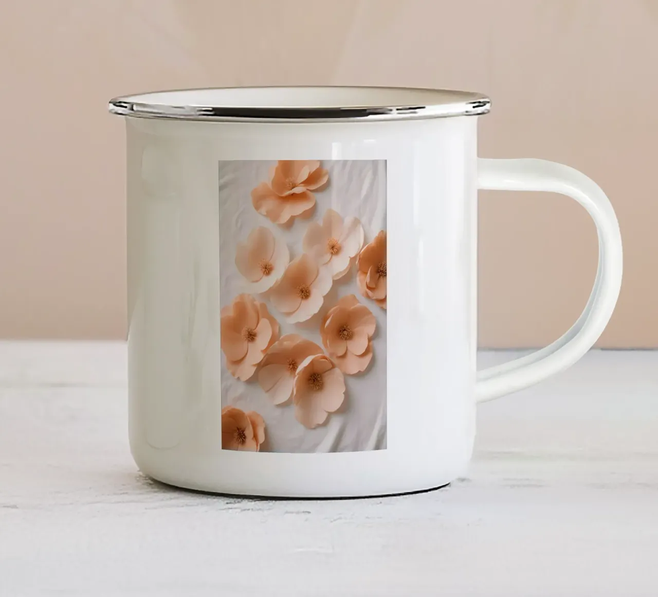 Peach Bloom - Floreale minimale tazza in smalto da Graceful Desine