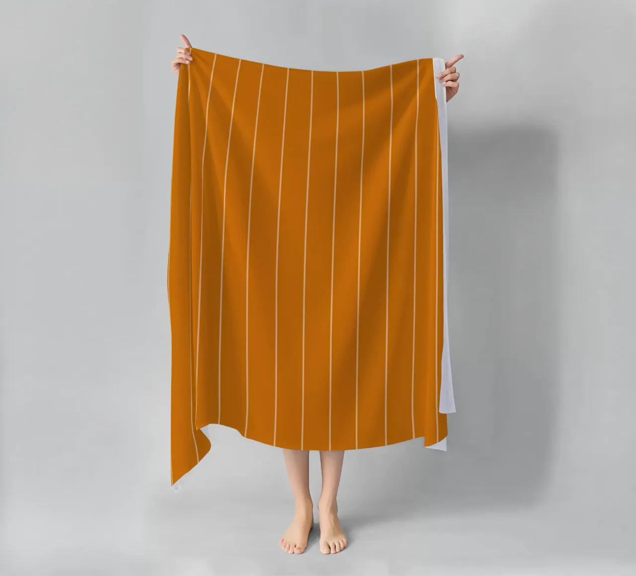 Linee sottili arancioni telo mare da Timeless moderna