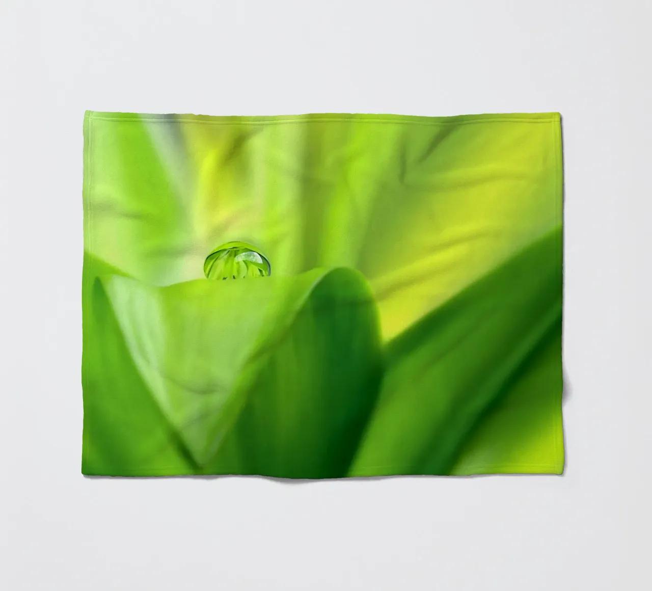 Wassertropfen Fleecedecke von Atteloi