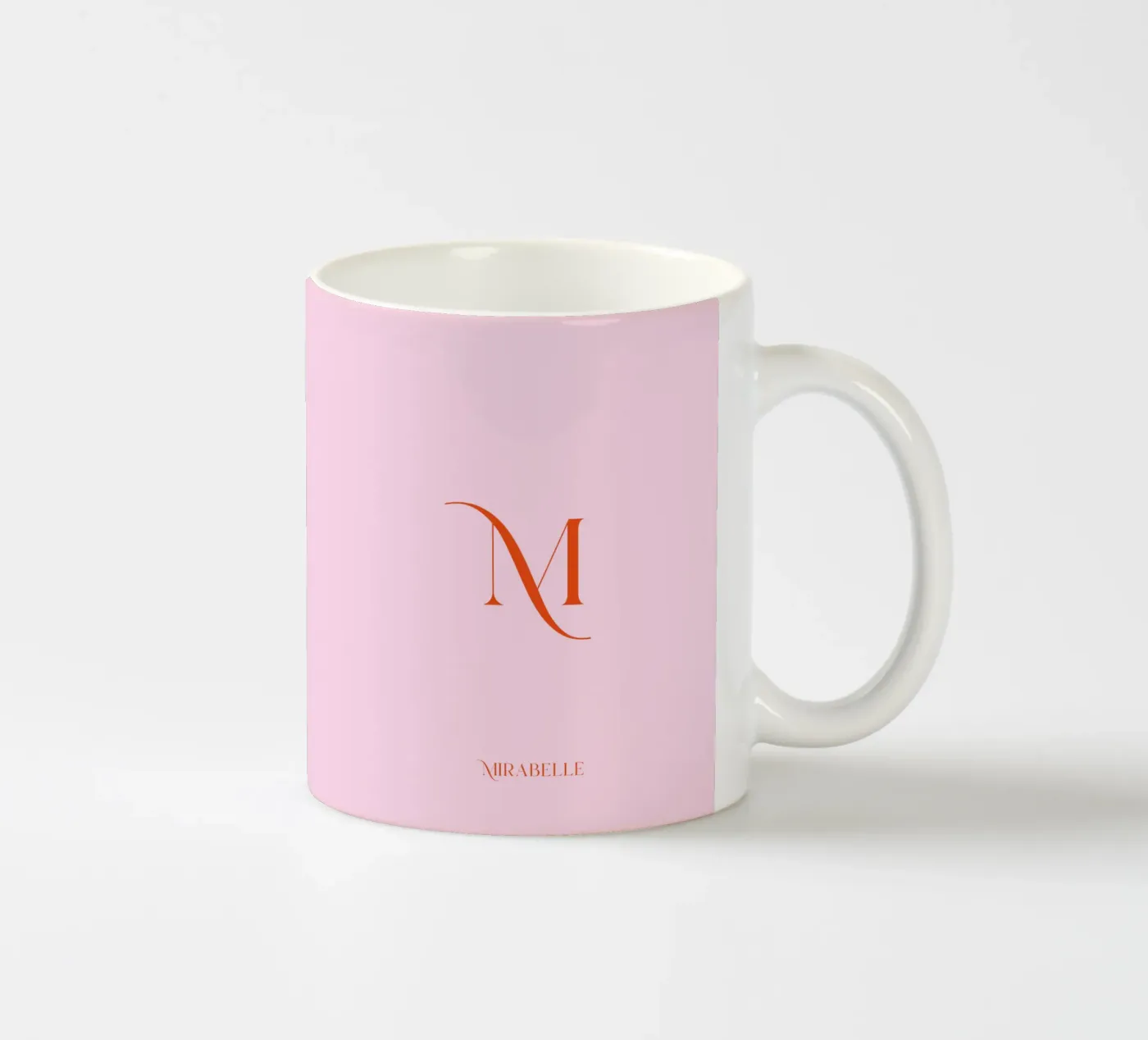 Initiale - Personalisierbar ceramic mug by Ohkimiko