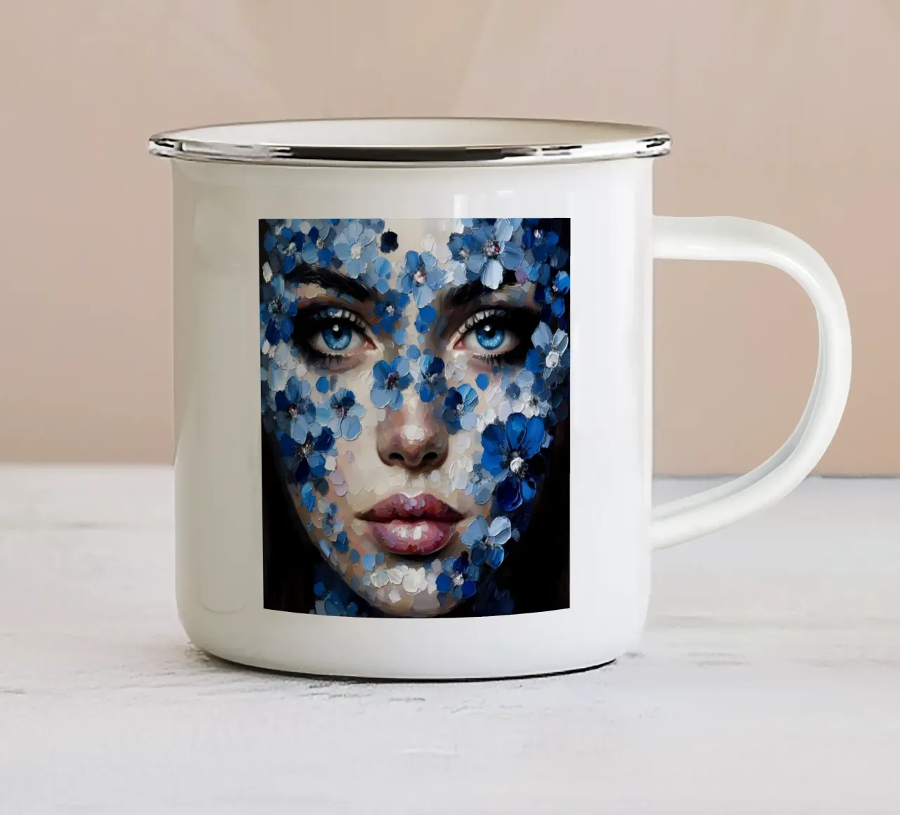 RITRATTO DI RAGAZZA CON GLI OCCHI AZZURRI tazza in smalto da ARTOMATIC