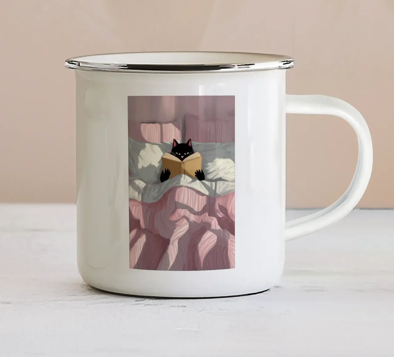 Chat noir lecteur - Atmosfera accogliente, cocooning tazza in smalto da Plain Thoughts