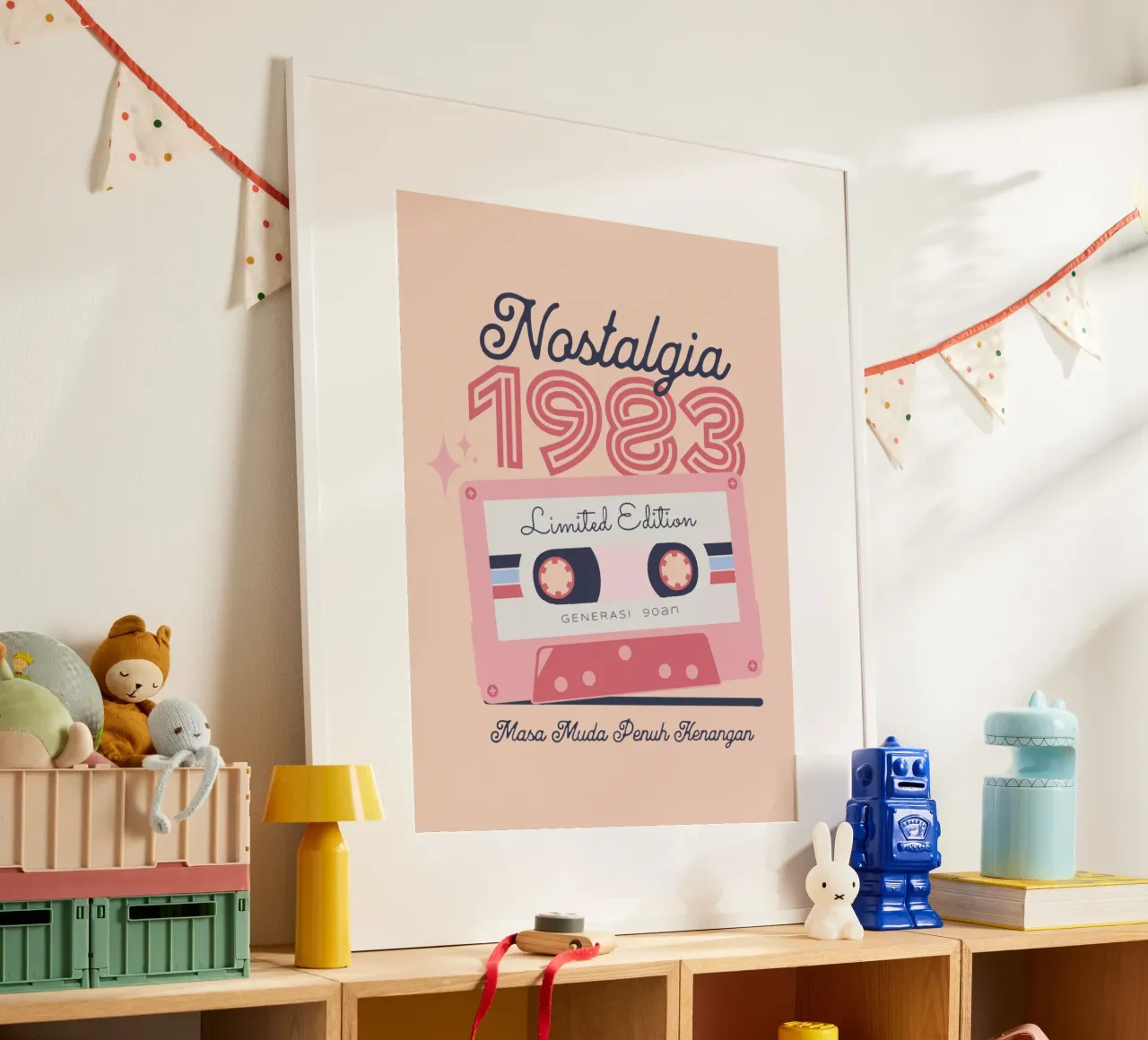 Nostalgia 1983 poster con telaio in alluminio da Gunawan Rb