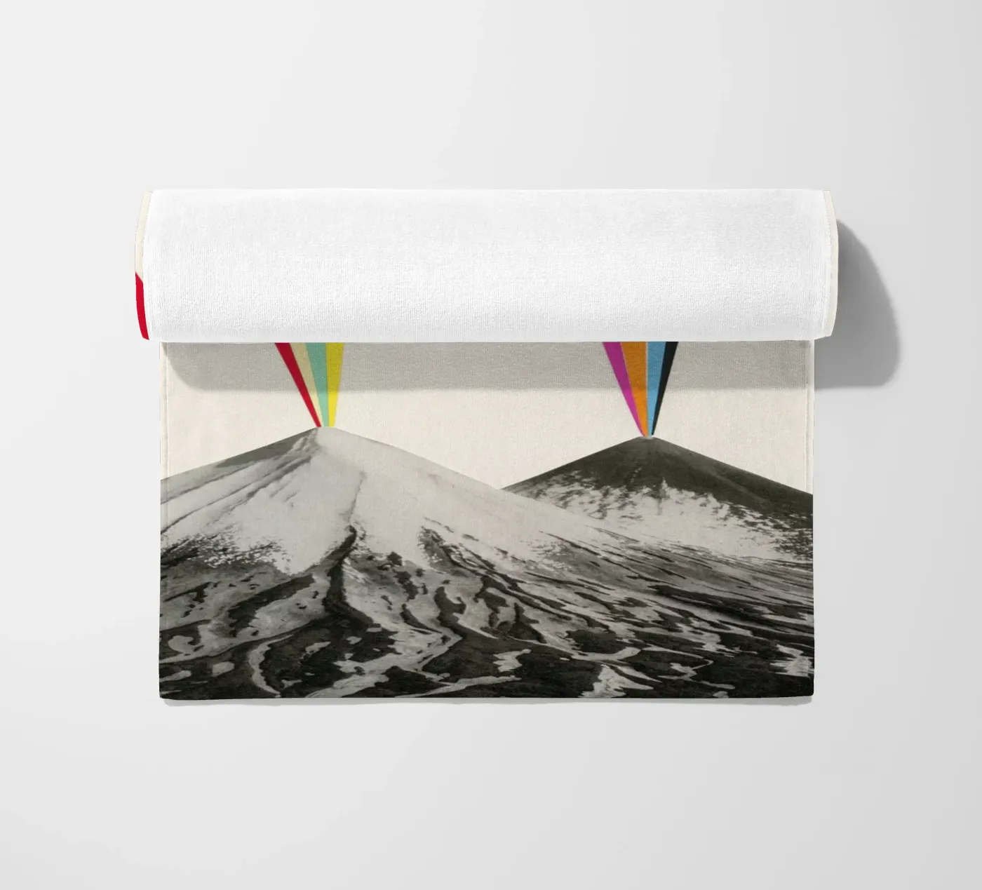 Vulcani telo mare da Cassia Beck Collage