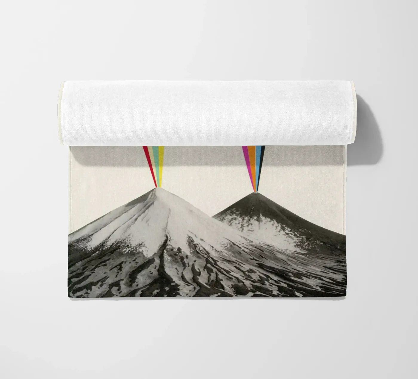 Vulcani telo mare da Cassia Beck Collage