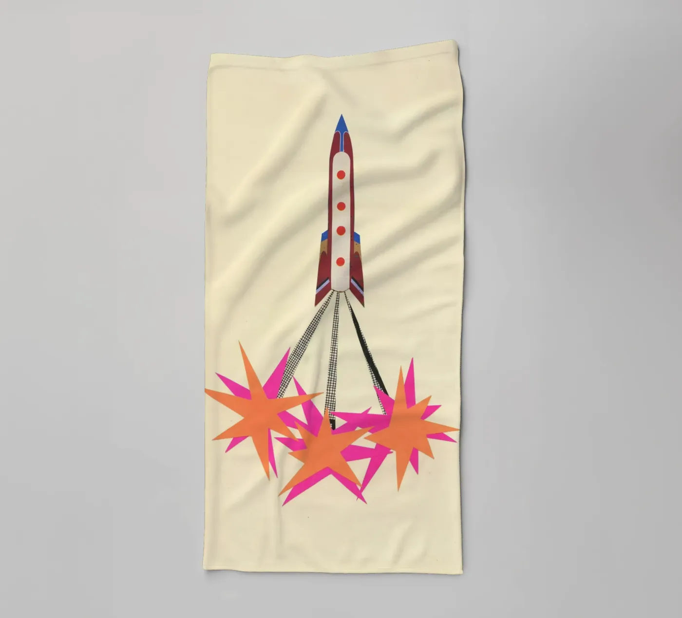 Rakete Handtuch von Cassia Beck Collage
