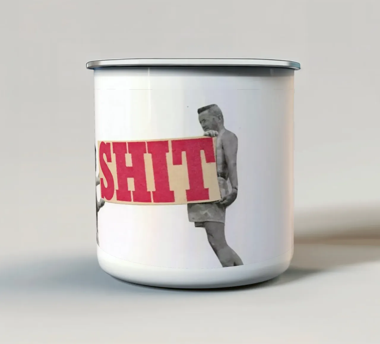 SOS tazza in smalto da Cassia Beck Collage
