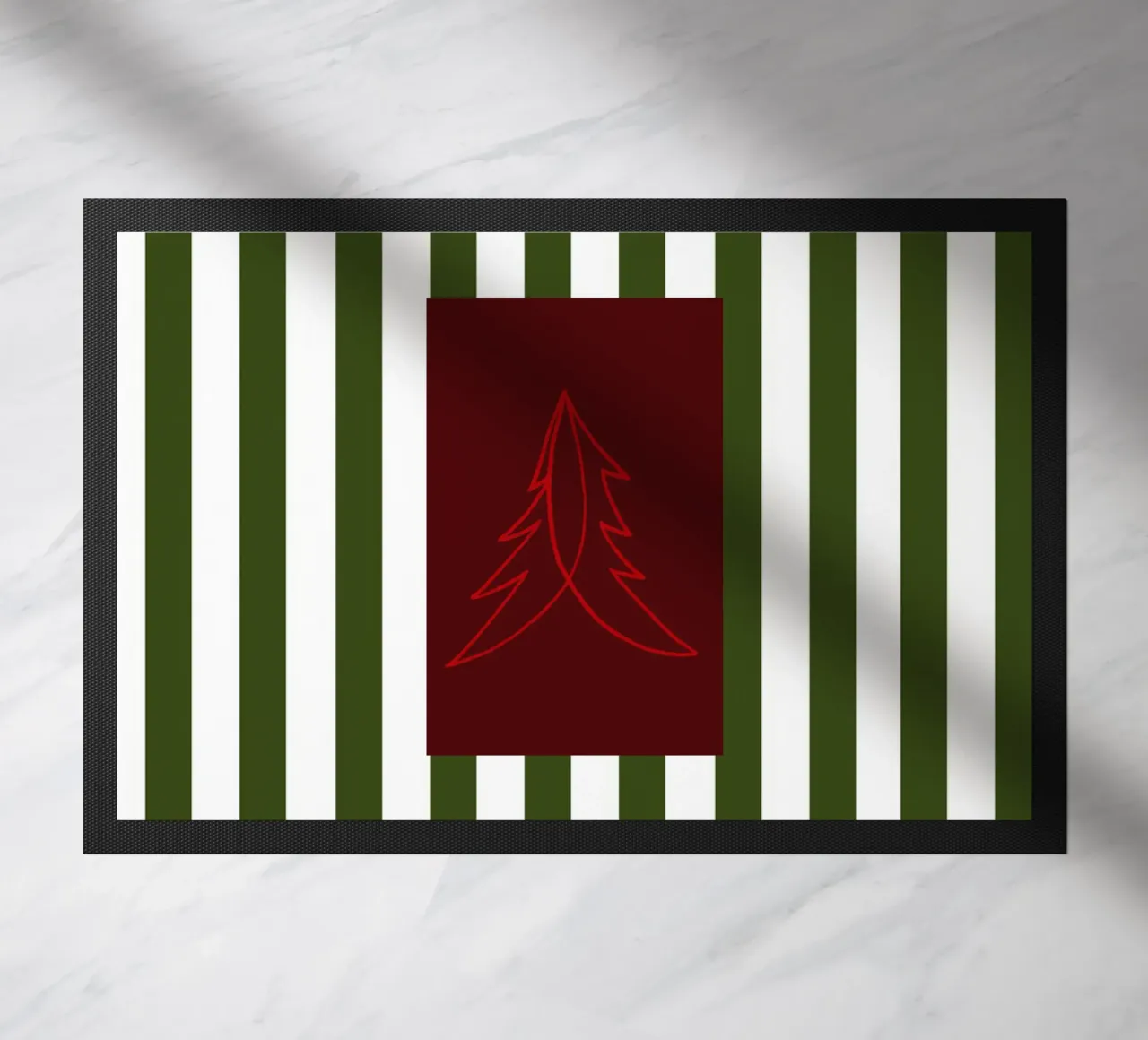 Minimal Red Tree – Moderner Weihnachtsbaum in Dunkelrot zerbino da fraeuleinvonfuchs