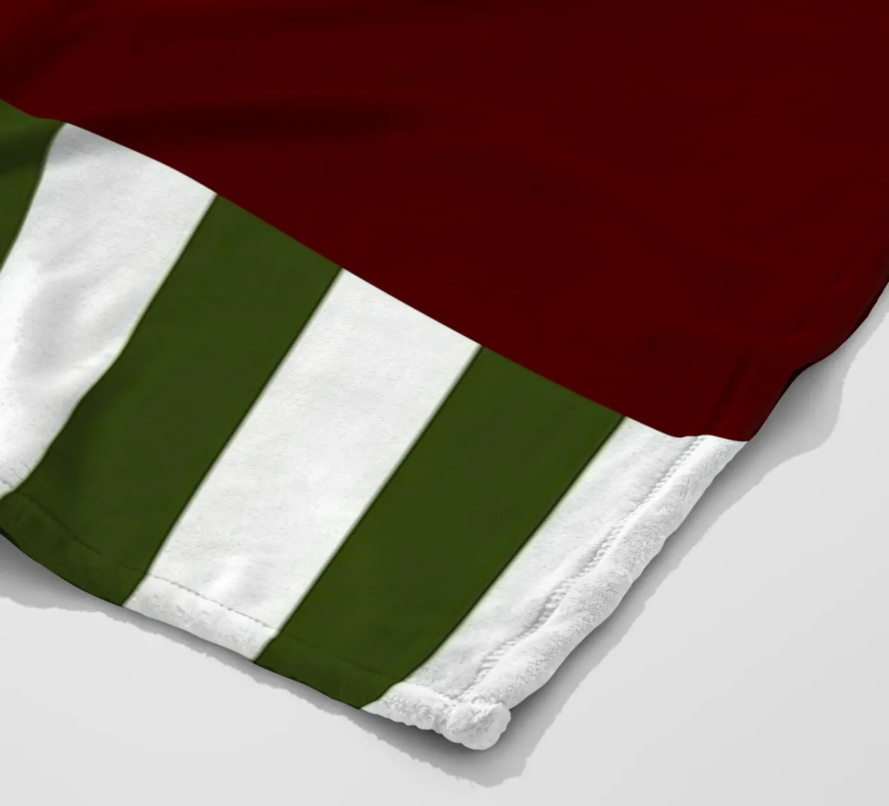 Minimal Red Tree – Moderner Weihnachtsbaum in Dunkelrot coperta in pile da fraeuleinvonfuchs