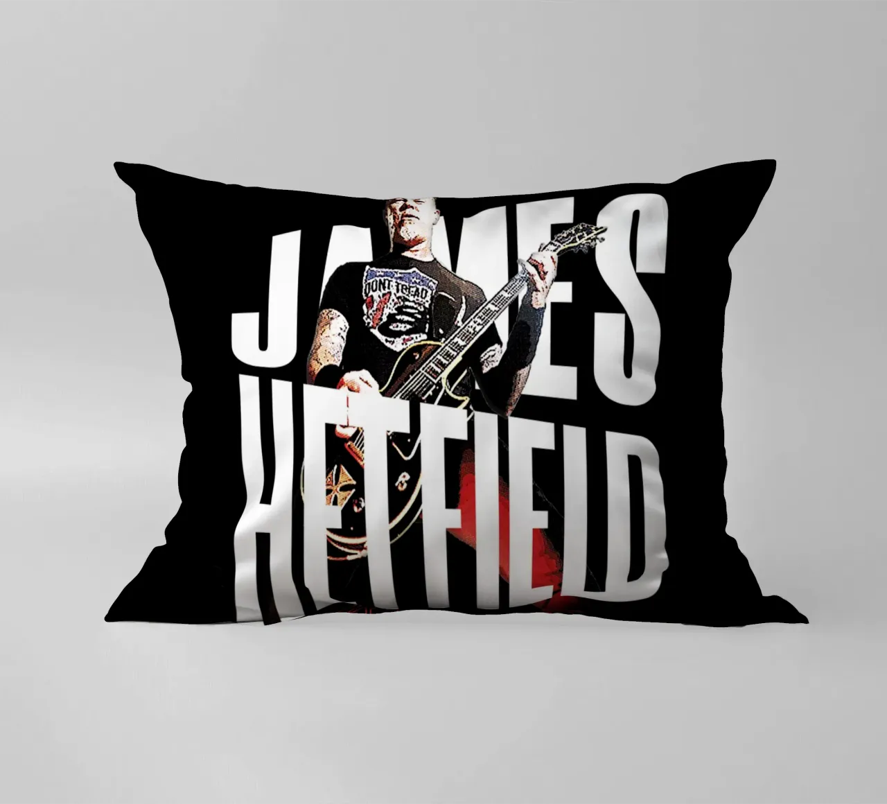 Master Of Puppets (James Hetfield) cuscino da Gunawan Rb