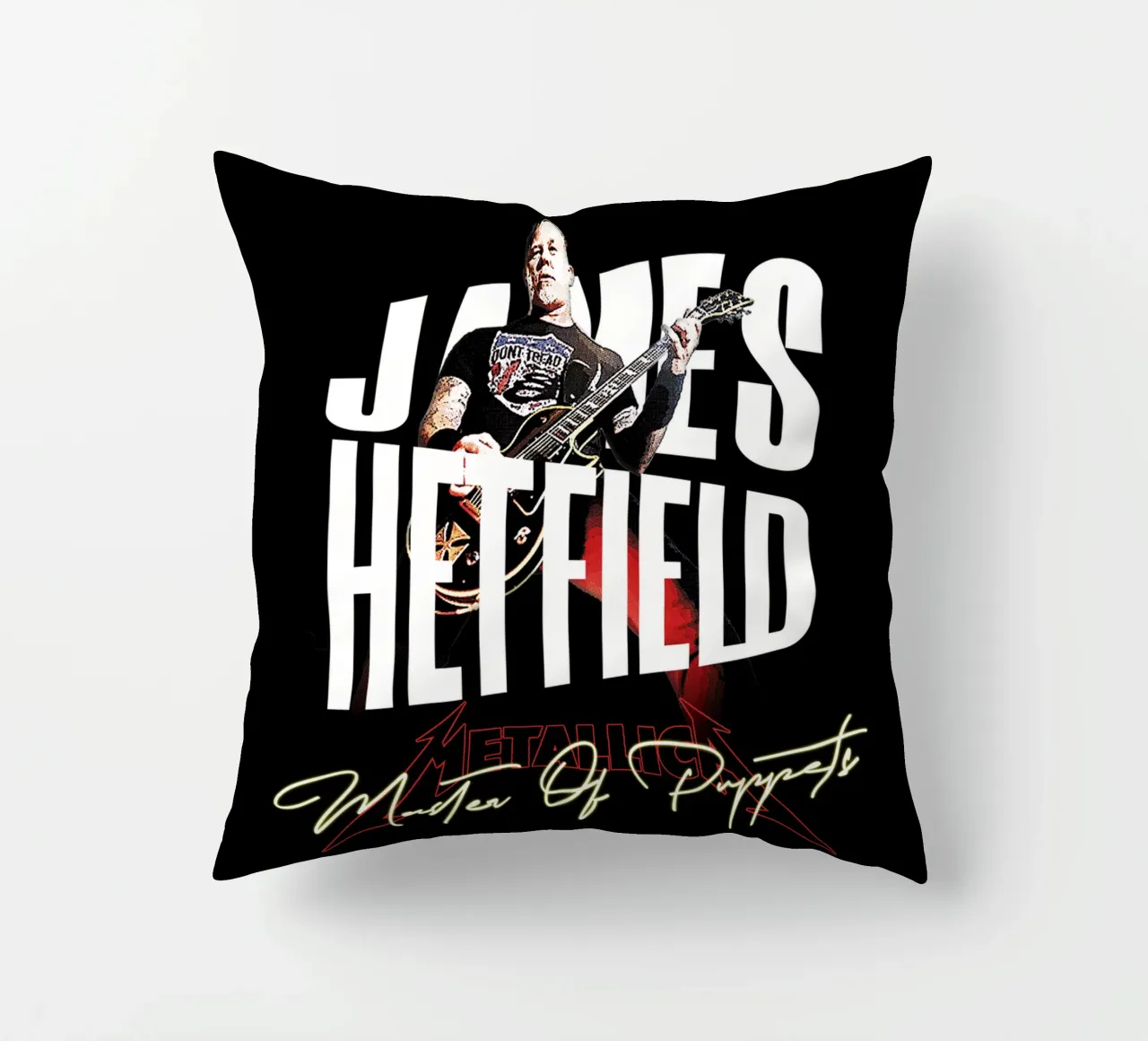 Master Of Puppets (James Hetfield) cuscino da Gunawan Rb