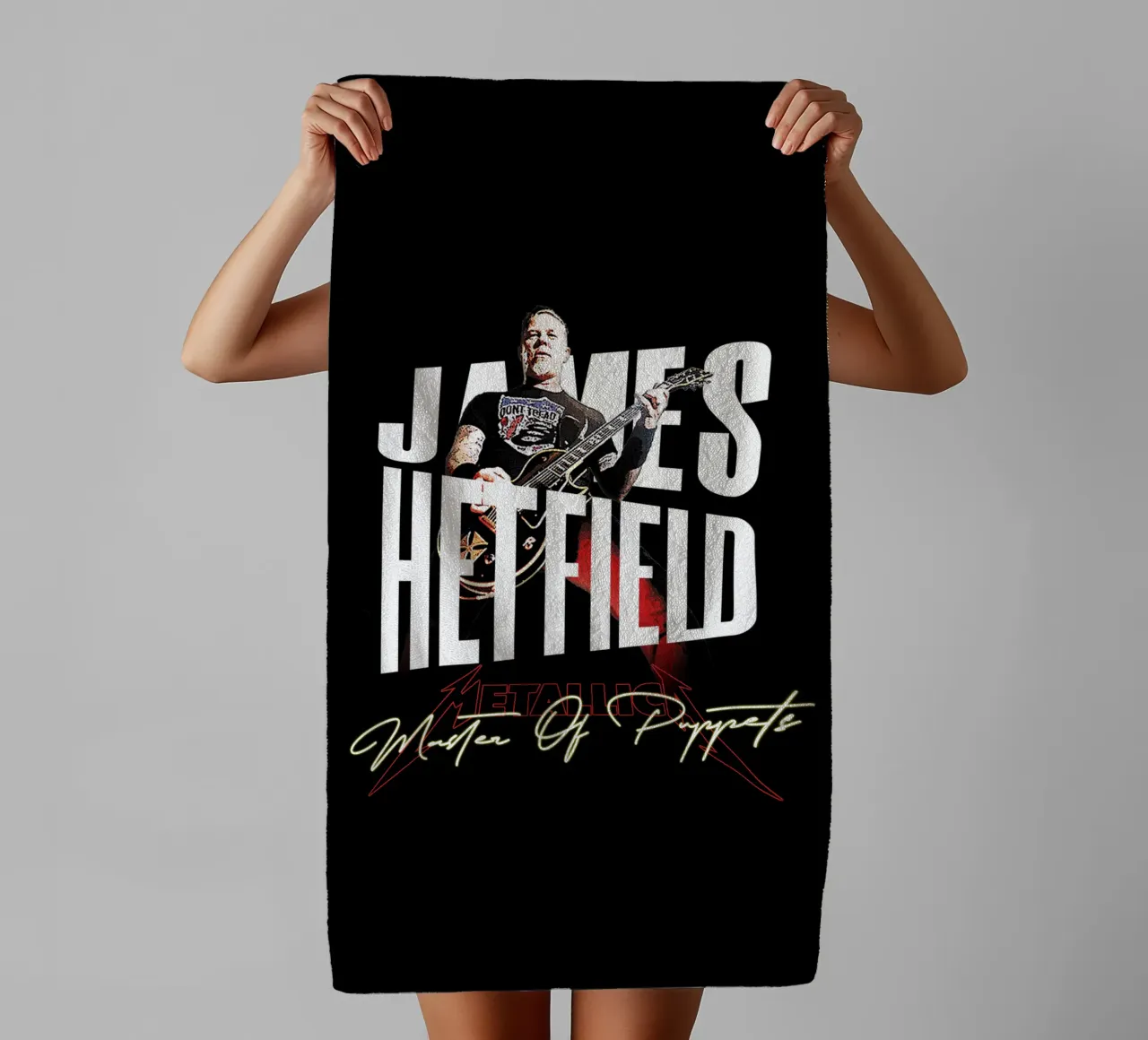 Master Of Puppets (James Hetfield) asciugamano da bagno da Gunawan Rb
