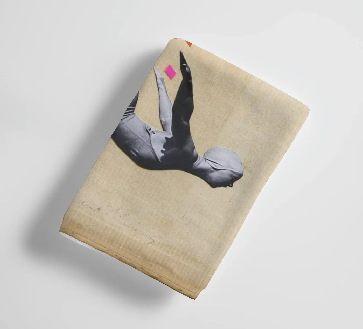 Schwan Handtuch von Cassia Beck Collage