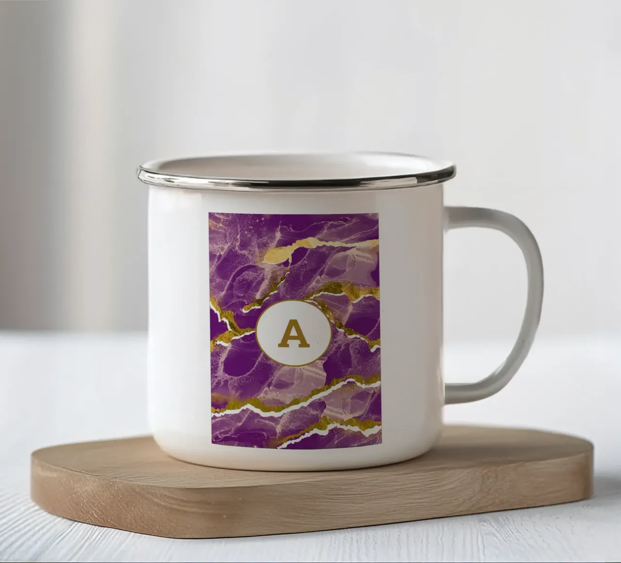 Monogramma personalizzato - Marmo viola cosmico e oro tazza in smalto da Monogram Muse