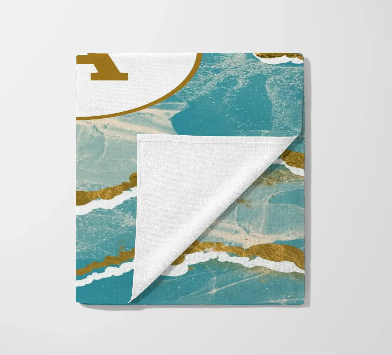 Monogramma personalizzato - Topico in marmo verde acqua e oro telo mare da Monogram Muse