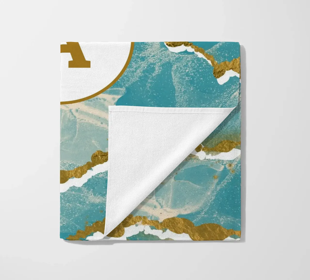 Monogramma personalizzato - Topico in marmo verde acqua e oro telo mare da Monogram Muse