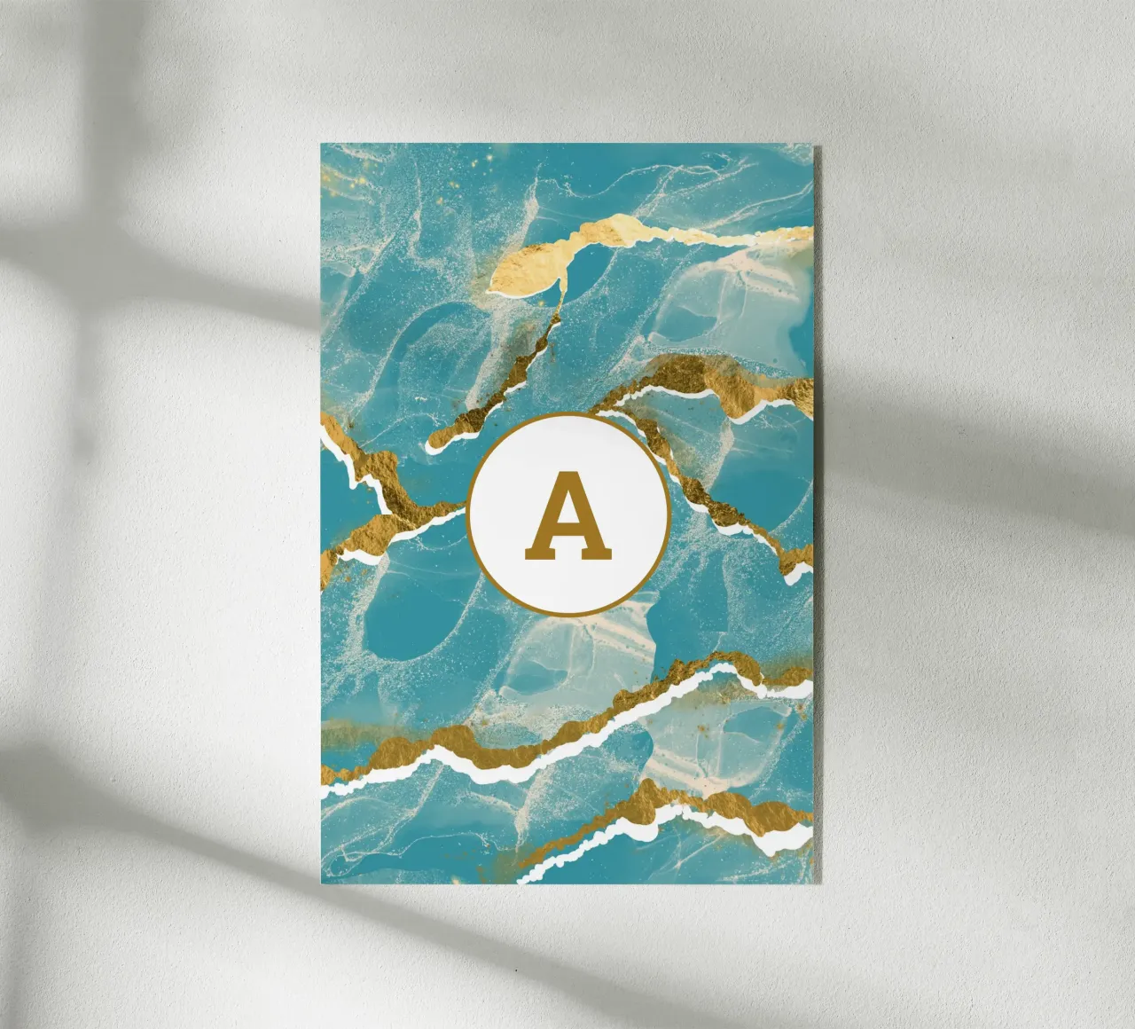 Monogramma personalizzato - Topico in marmo verde acqua e oro plexiglass da Monogram Muse