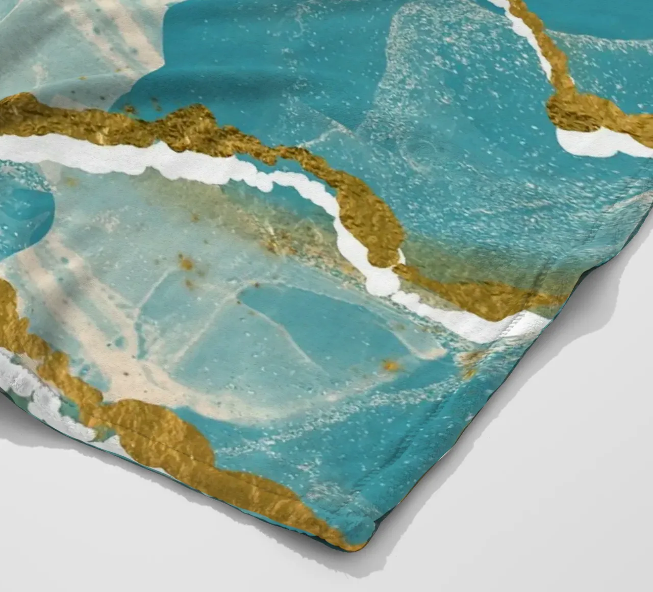 Monogramma personalizzato - Topico in marmo verde acqua e oro coperta in pile da Monogram Muse